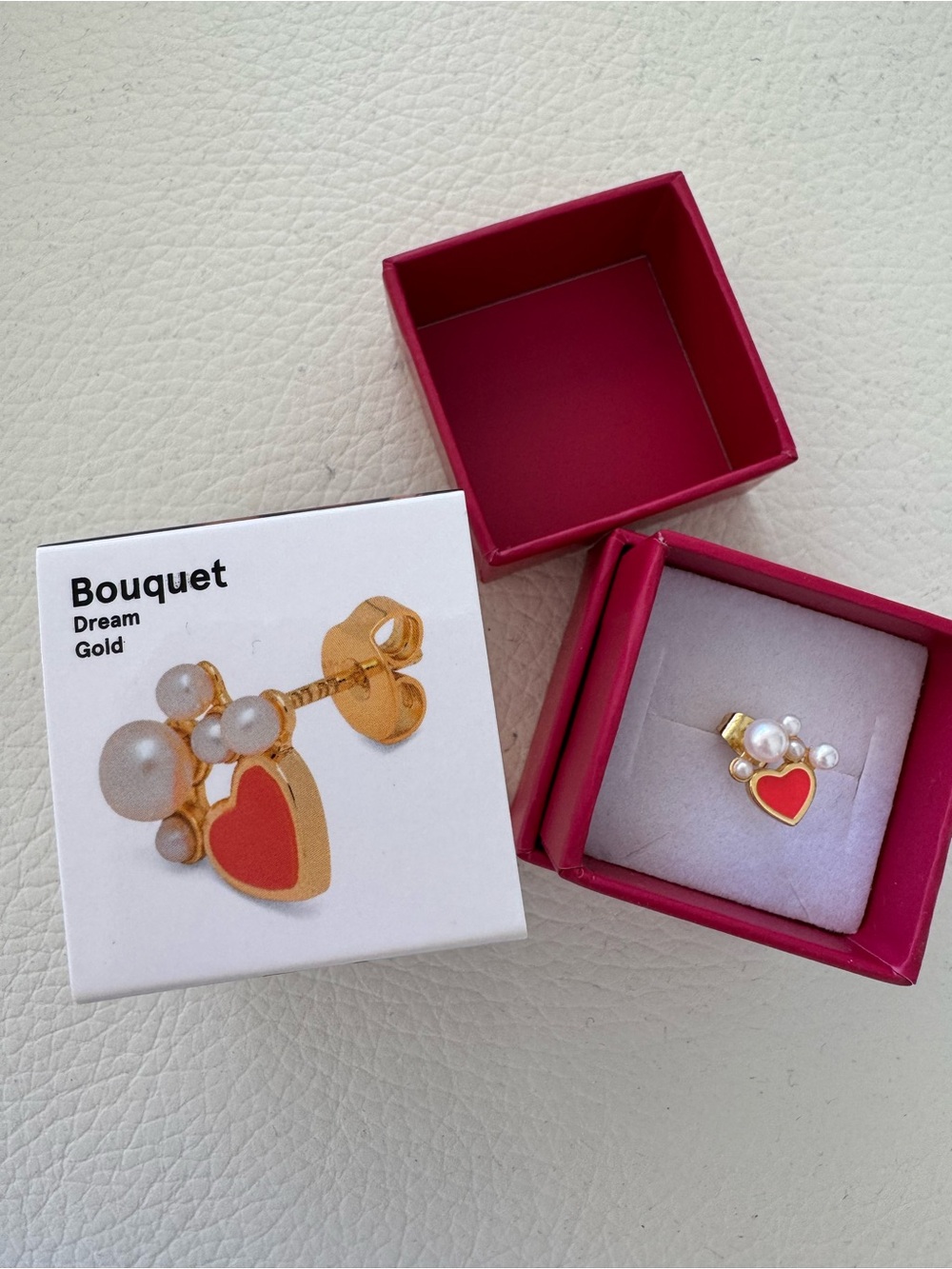 NIB Lulu Single Gold Heart Earring with Red Enamel & Faux Pearl Accent - Picture 4 of 6